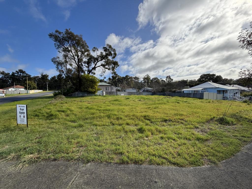 19 Moore St, Collie, WA 6225