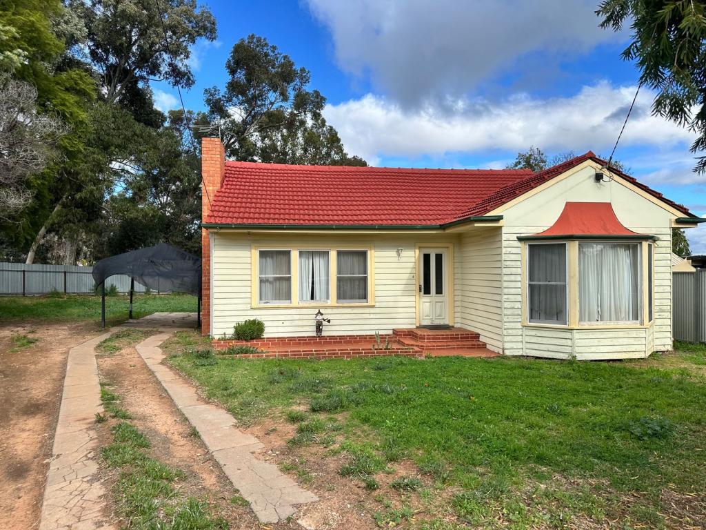 5 CROSBIE CT, MILDURA, VIC 3500