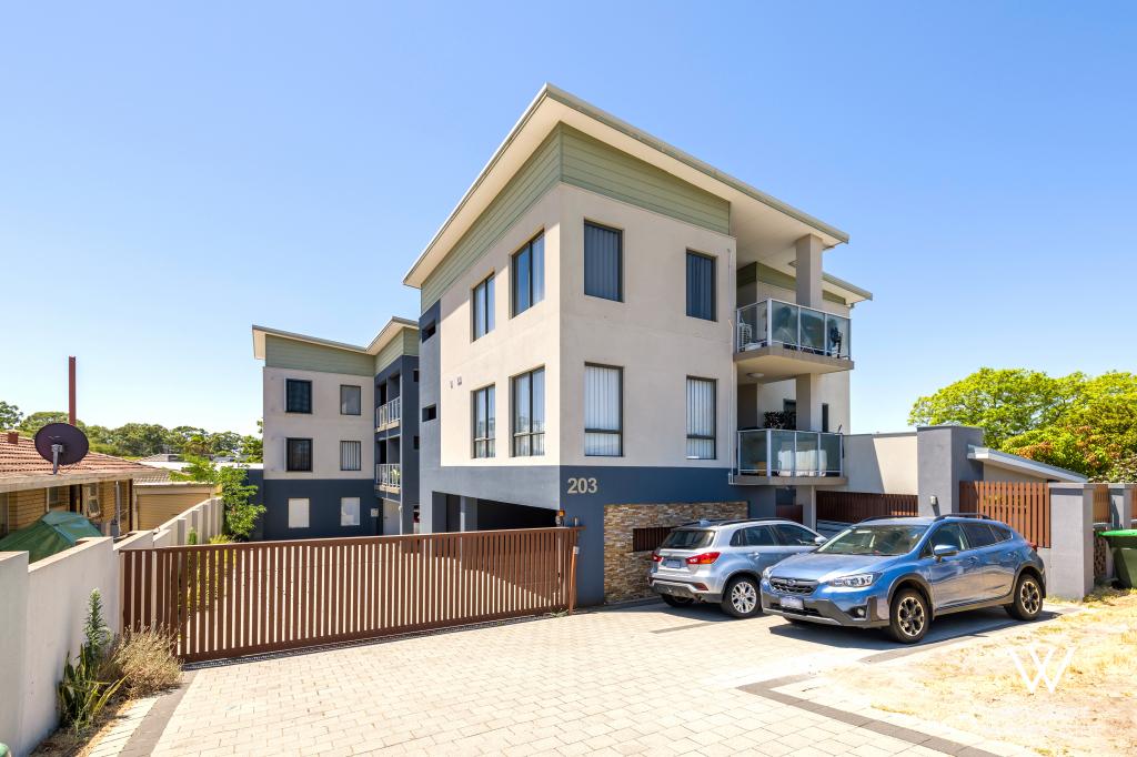 1/203 Belmont Ave, Cloverdale, WA 6105