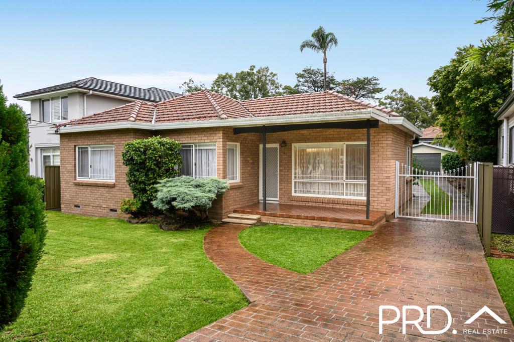 31 Austin Bvd, Picnic Point, NSW 2213