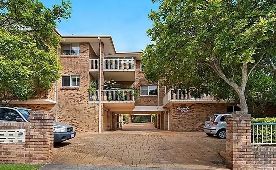 8/120 Pembroke Rd, Coorparoo, QLD 4151