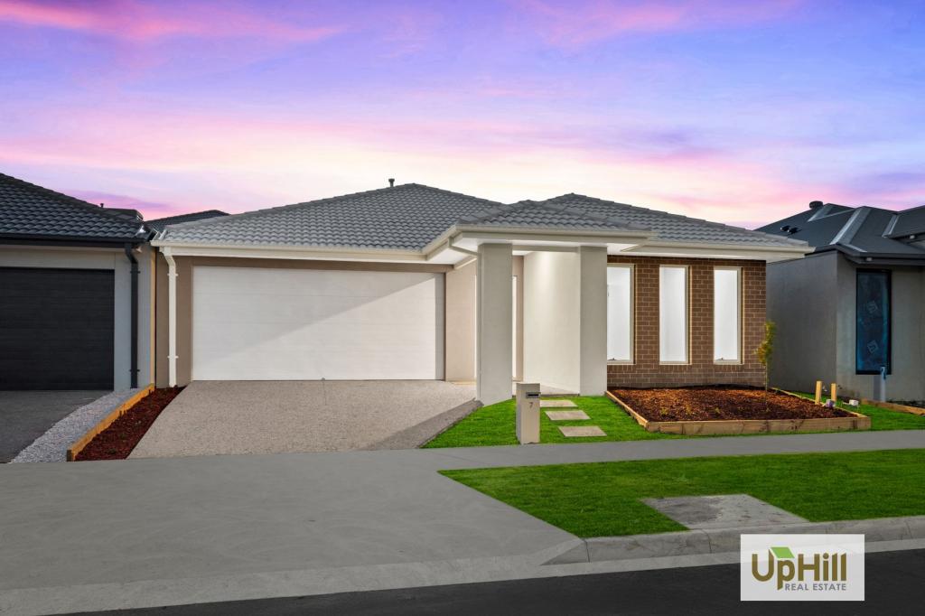 7 Cadet Way, Clyde, VIC 3978