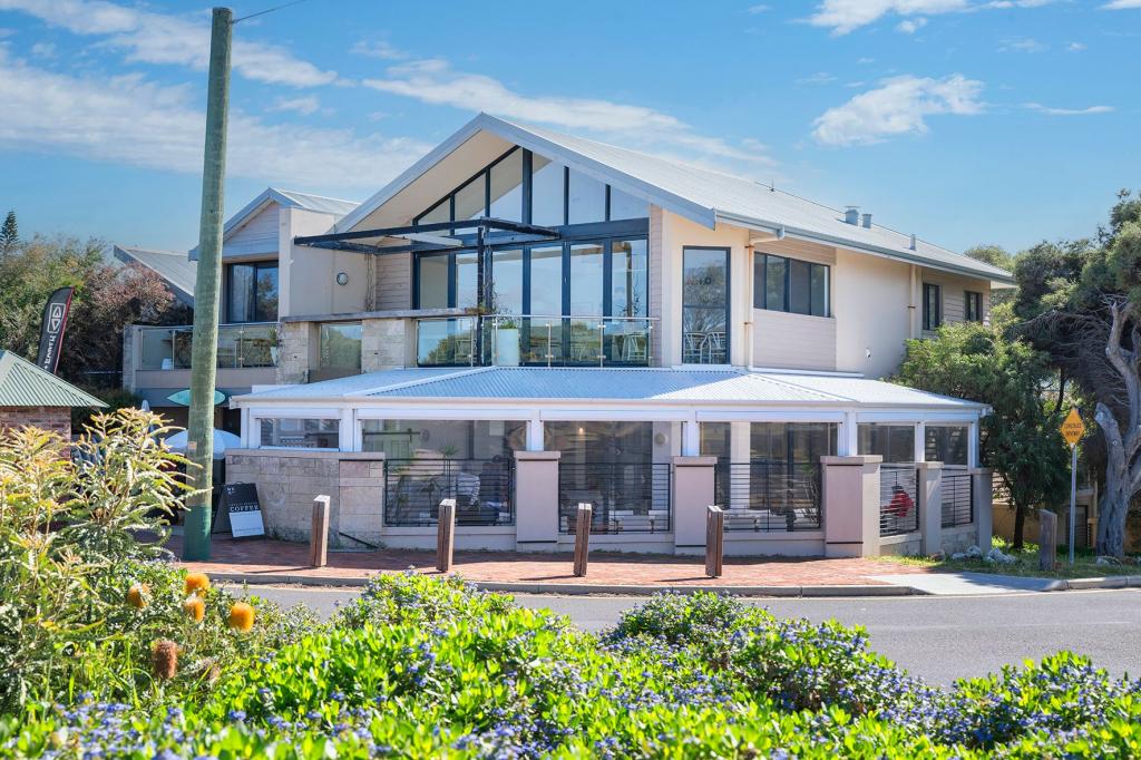 2/6 Dawson Dr, Yallingup, WA 6282