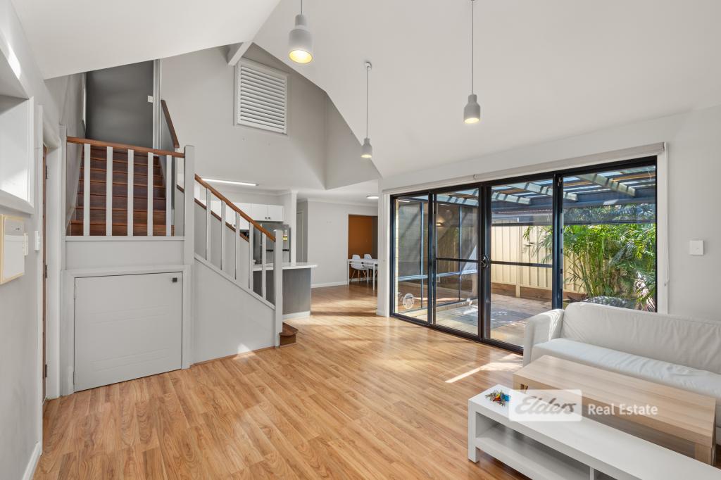 4/106 FORREST AVE, SOUTH BUNBURY, WA 6230