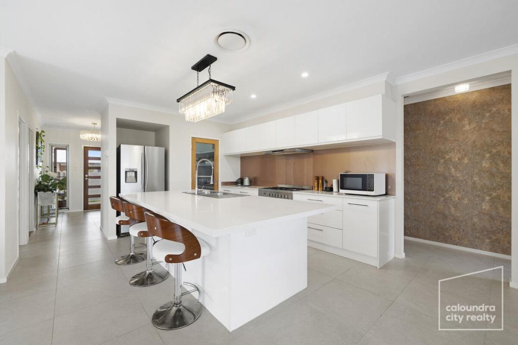 11 Emerald Dr, Caloundra West, QLD 4551