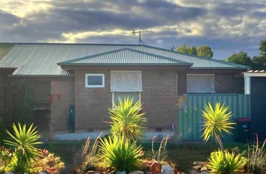 6 Quirke Ave, Whyalla Stuart, SA 5608