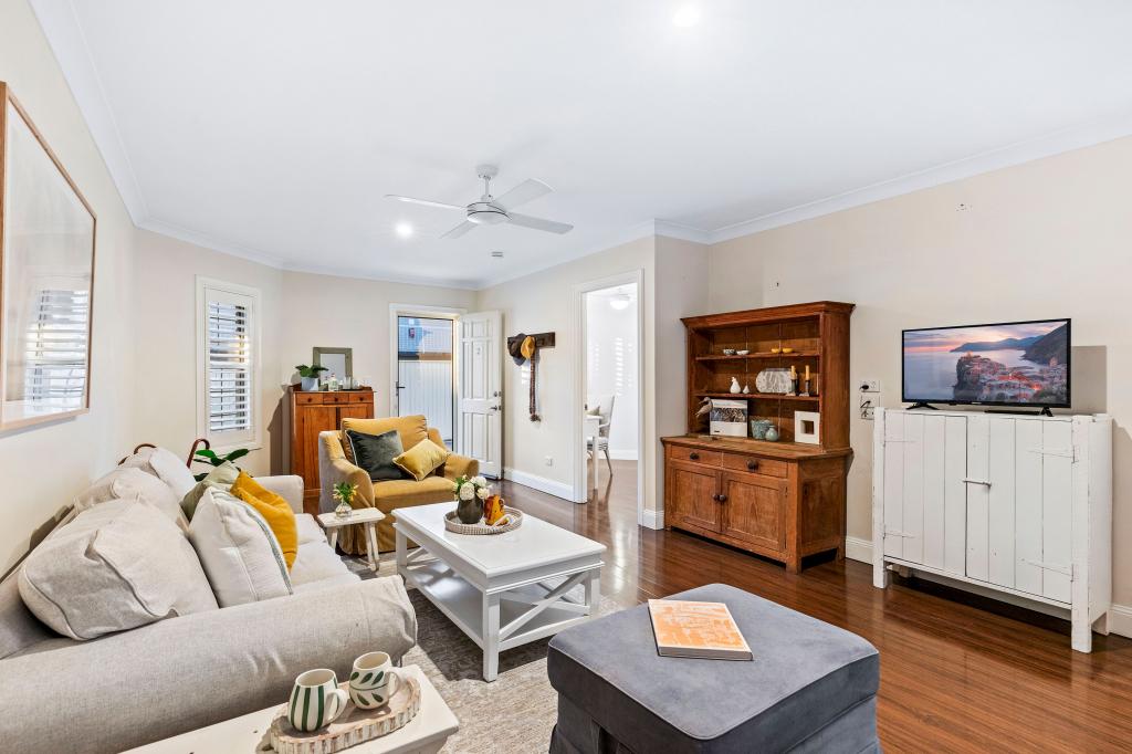 2/249 Riding Rd, Balmoral, QLD 4171