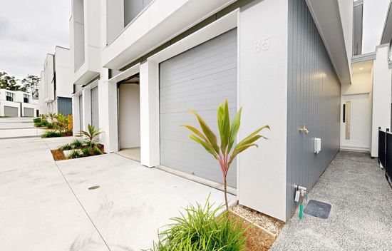 7 Lawrence Lyons Pl, Kenmore, QLD 4069