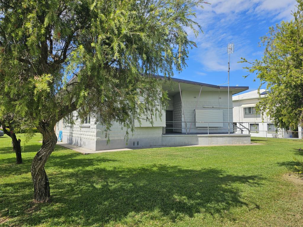 39 Thirteenth Ave, Home Hill, QLD 4806