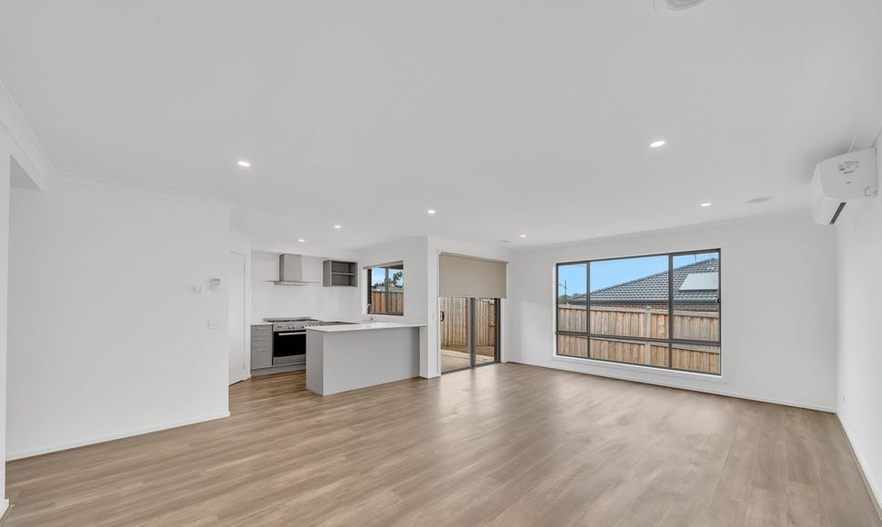 358 Clarkes Rd, Brookfield, VIC 3338