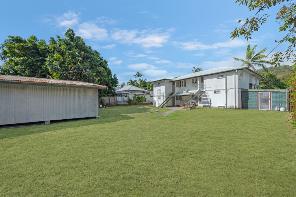 135 Bundock St, Belgian Gardens, QLD 4810
