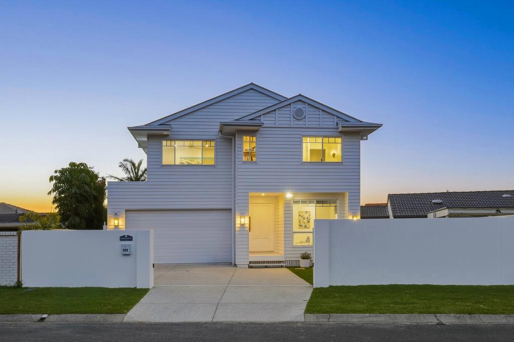 37A SILVABANK DR, VARSITY LAKES, QLD 4227