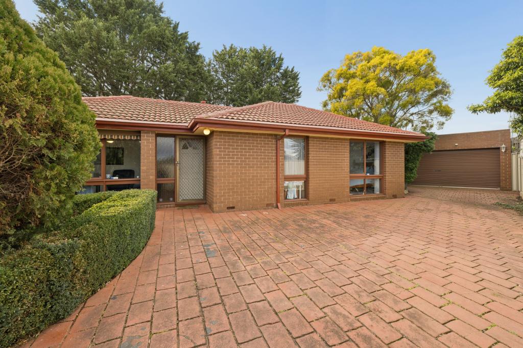 16 Gorae Ct, Westmeadows, VIC 3049
