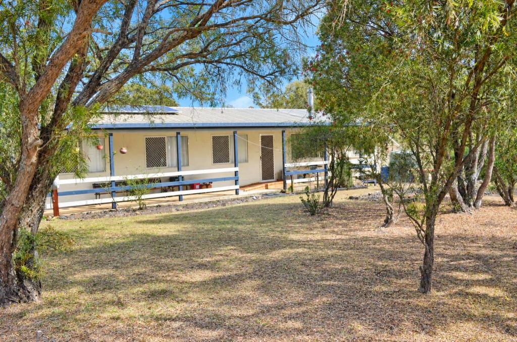 182 Old Yarraman Rd, South Nanango, QLD 4615