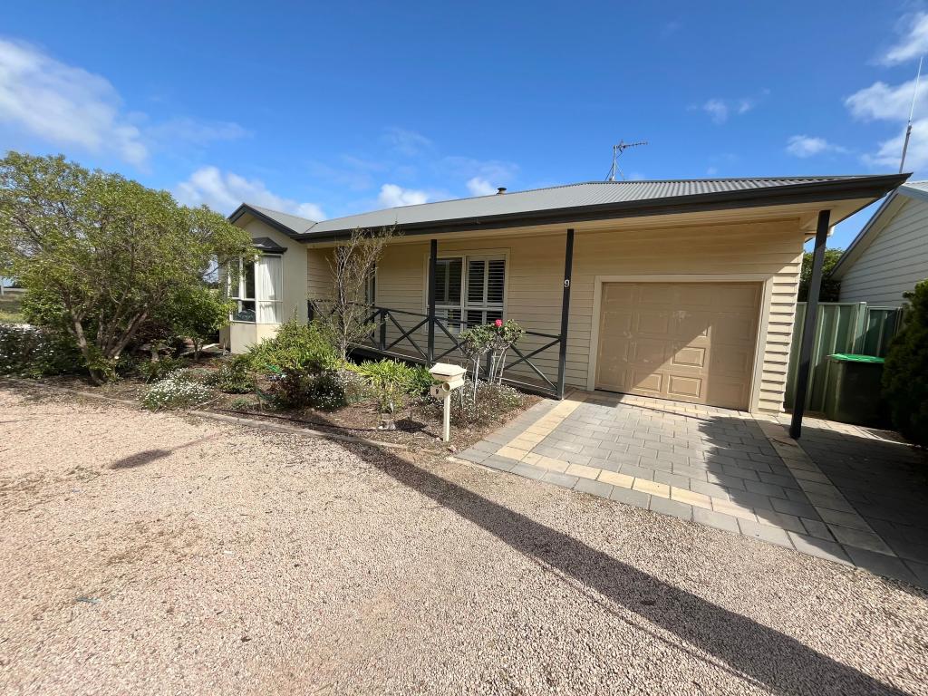 9 Barkla Rd, Wallaroo Mines, SA 5554