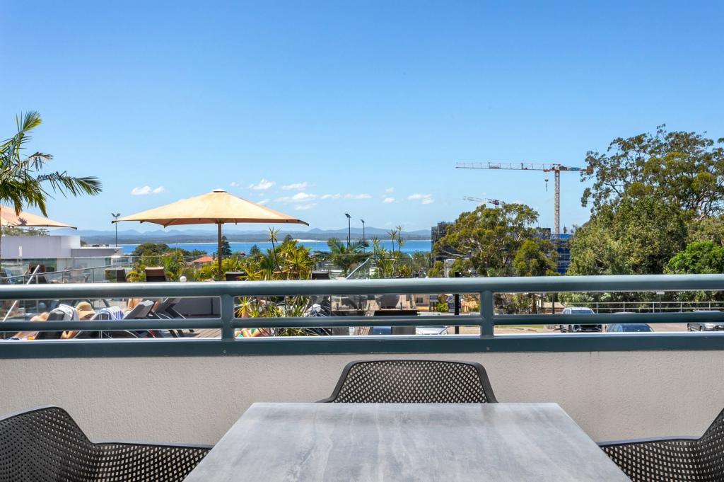 110/61B DOWLING ST, NELSON BAY, NSW 2315