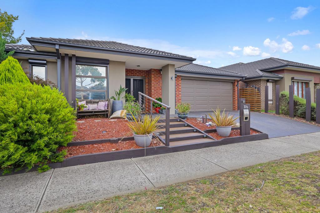 116 SELANDRA BVD, CLYDE NORTH, VIC 3978