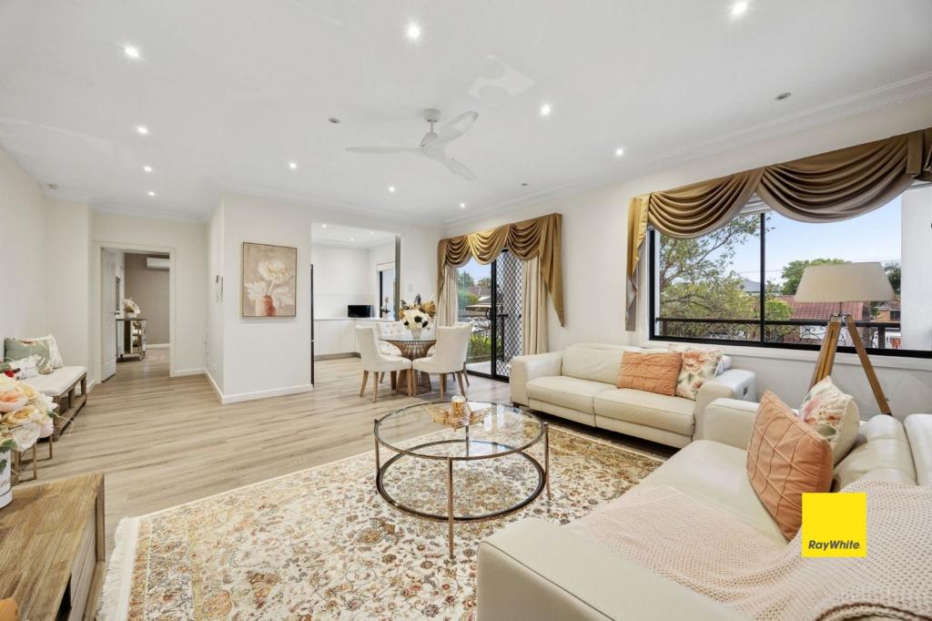 52 Chaseling St, Greenacre, NSW 2190