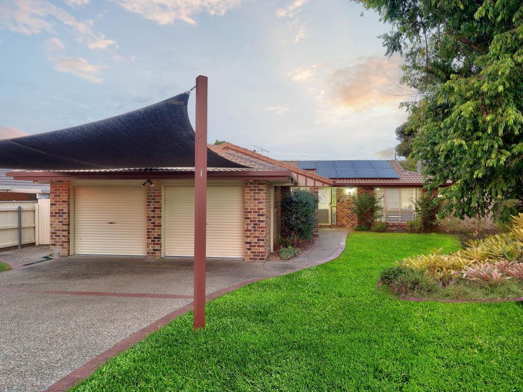 32 Springfield Cres, Parkinson, QLD 4115