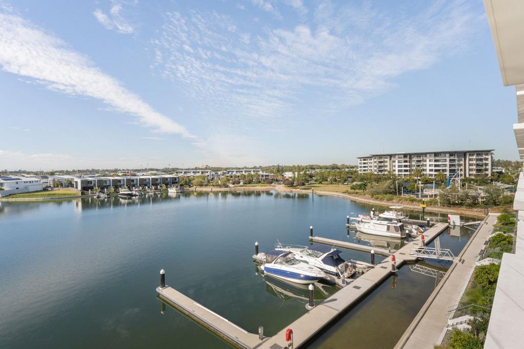 401/15 Aqua St, Newport, QLD 4020