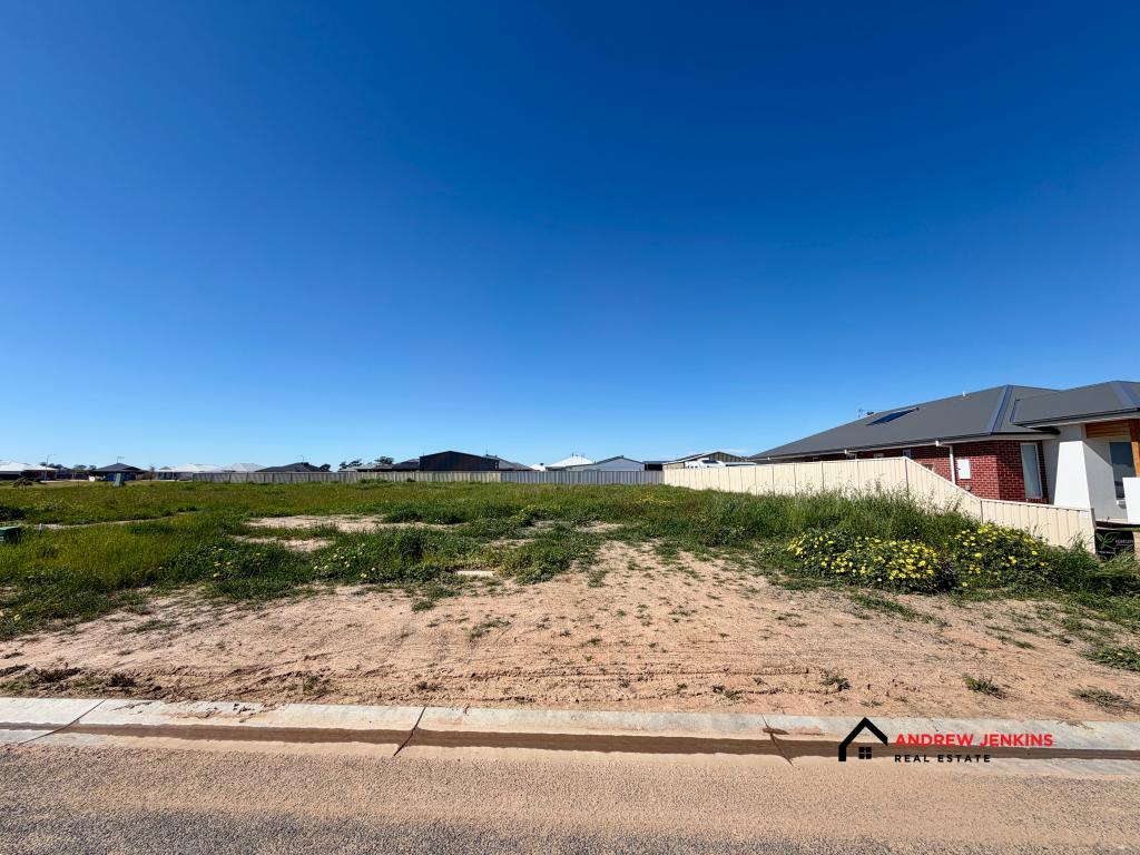 10 ALLAN ST, TOCUMWAL, NSW 2714