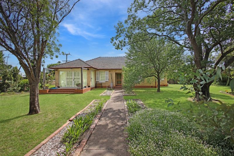 25 Bourke St, Singleton, NSW 2330