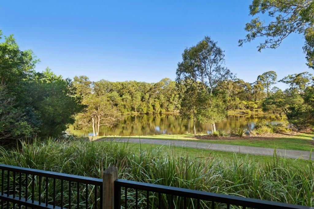 4 Cape Martin Lane, Varsity Lakes, QLD 4227