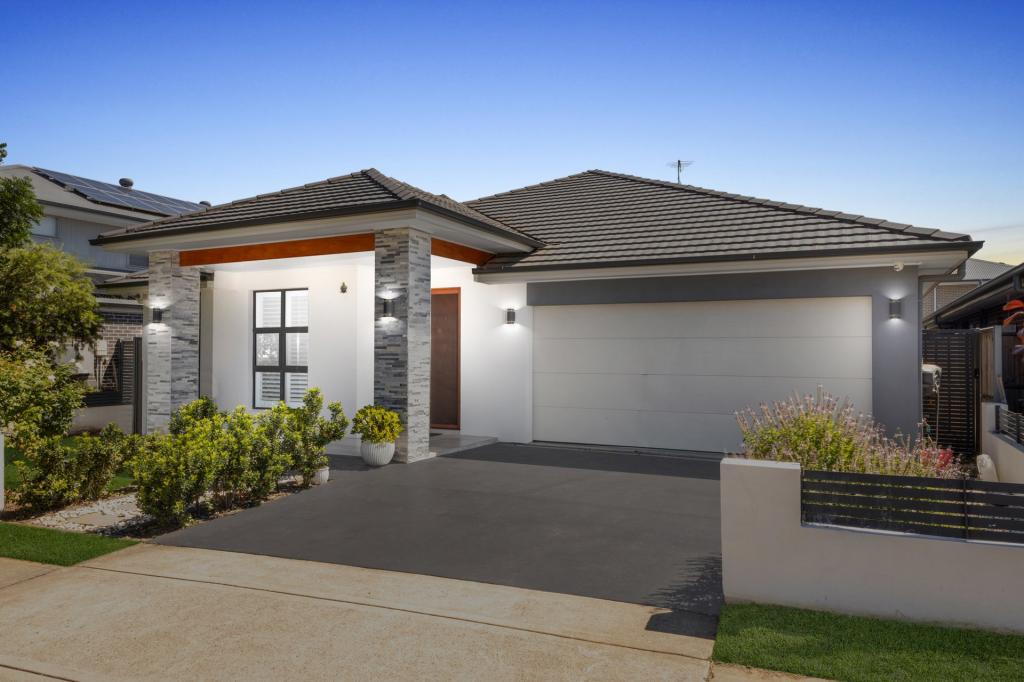 16 Siltstone St, Gables, NSW 2765