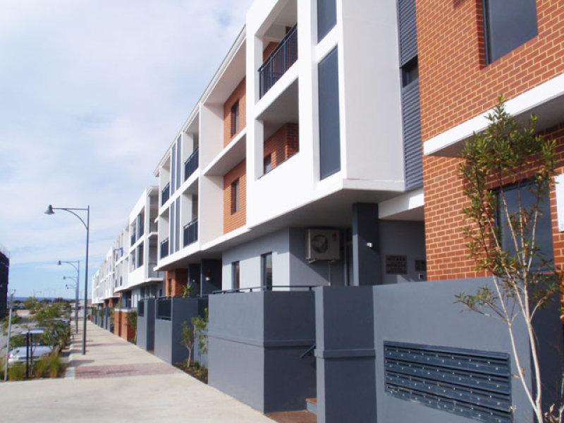 47/2 Stockton Bend, Cockburn Central, WA 6164