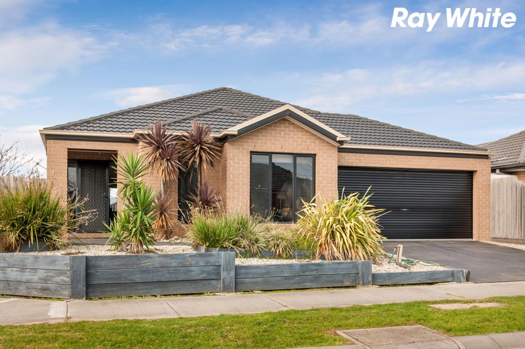 3 SWEET PEA DR, PAKENHAM, VIC 3810