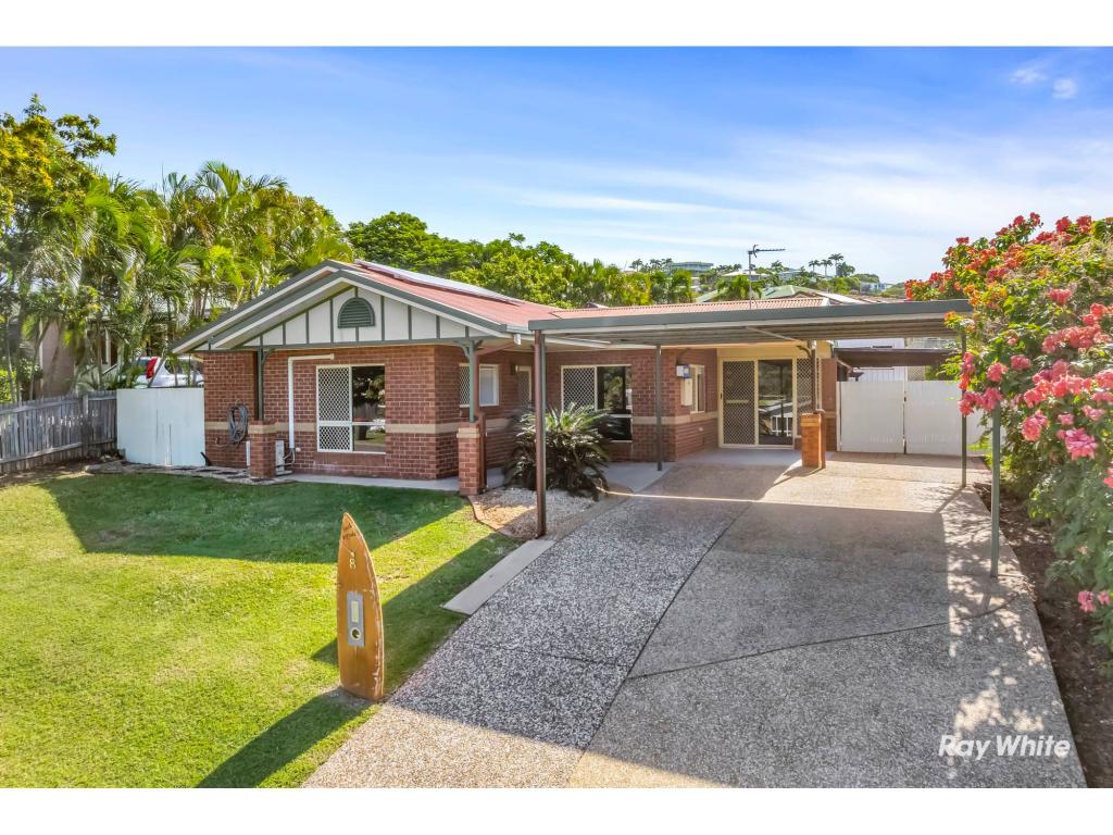 8 Benowa Dr, Taranganba, QLD 4703