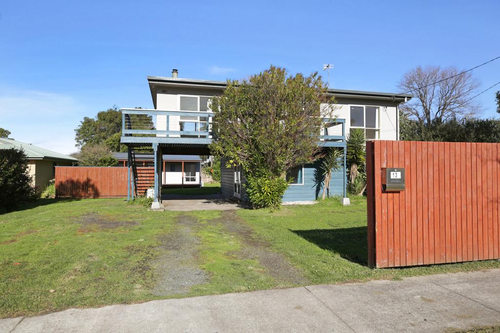 13 Pengilley Ave, Apollo Bay, VIC 3233