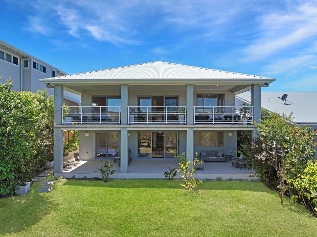 97 Surfside Dr, Catherine Hill Bay, NSW 2281