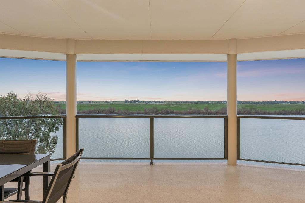 70 Sandpiper Rd, Wellington East, SA 5259