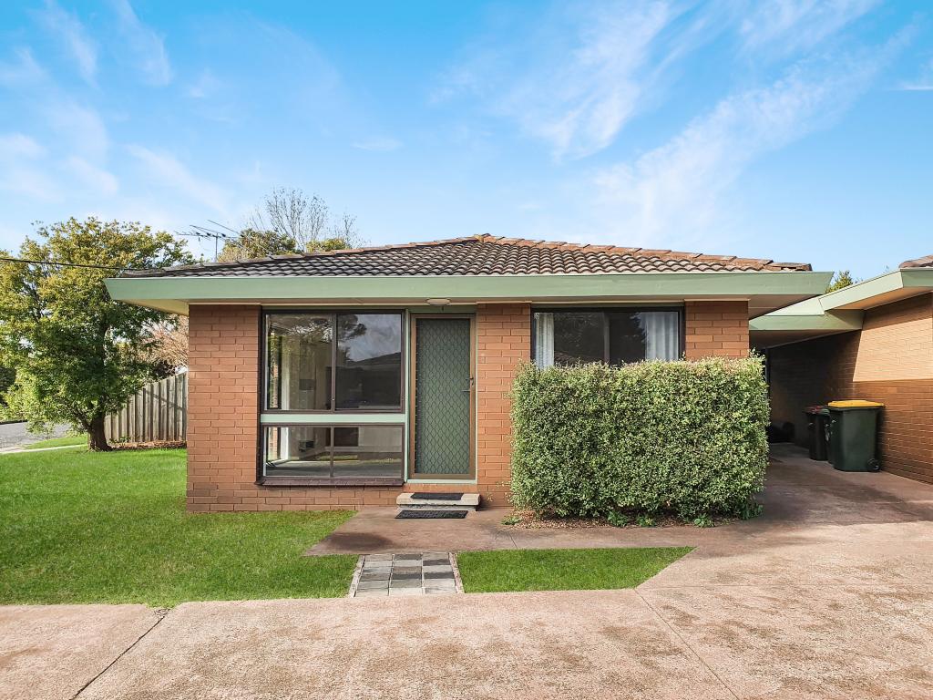 1/1 Clydesdale Cres, Belmont, VIC 3216