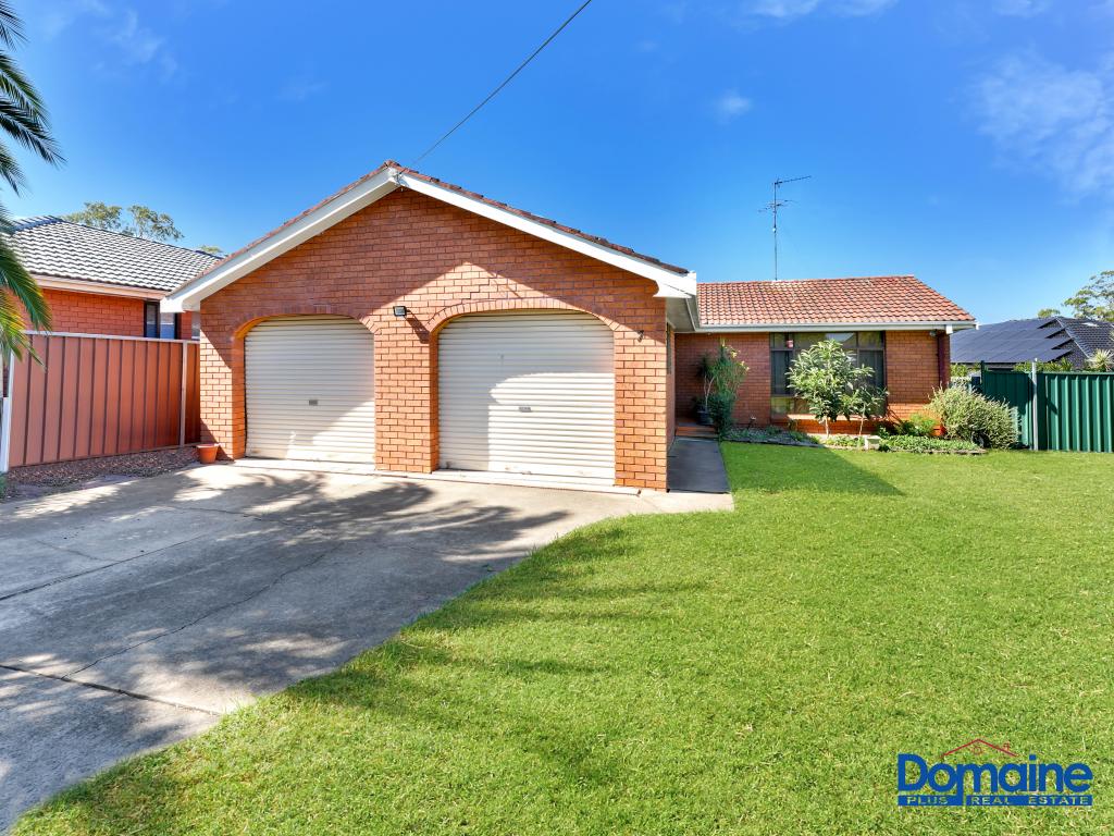 7 Charlotte Cl, Lurnea, NSW 2170