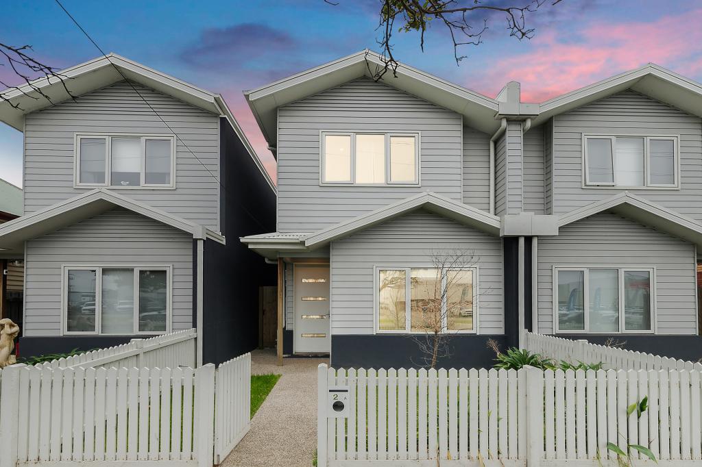 25A FYANS ST, SOUTH GEELONG, VIC 3220