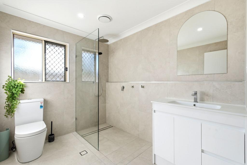 8 Jan Ct, Bethania, QLD 4205