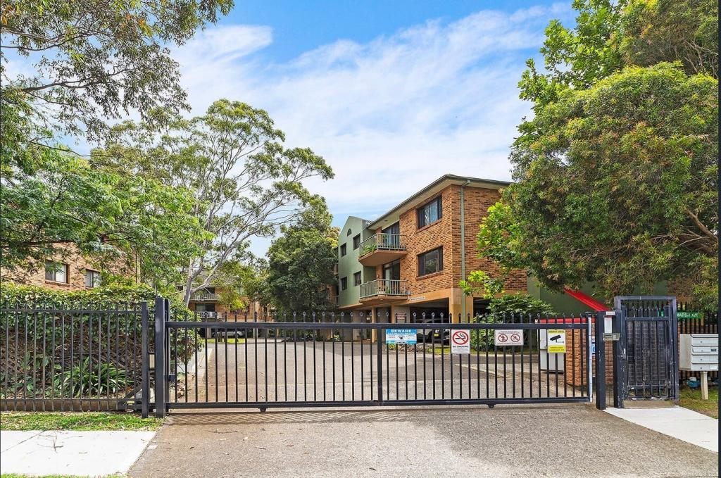 3/2-4 Hindmarsh Ave, North Wollongong, NSW 2500