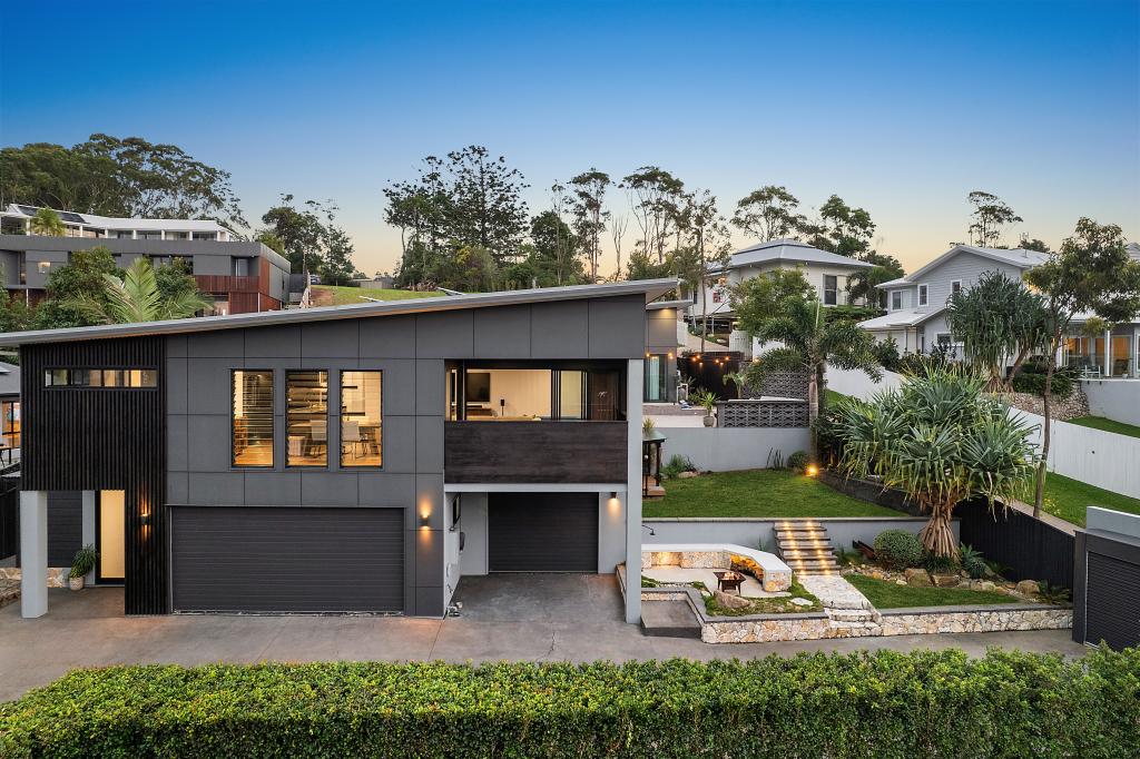 27 Jenyor St, Coolum Beach, QLD 4573