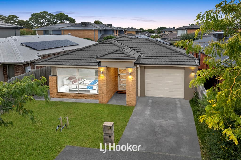 16 Dedina Walk, Dandenong, VIC 3175