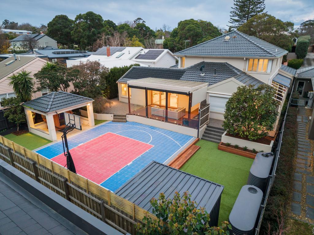 11 Chestnut St, Surrey Hills, VIC 3127