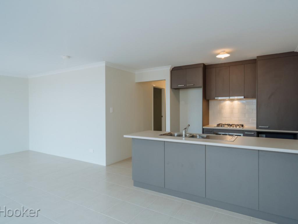 42/12 Loder Way, South Guildford, WA 6055