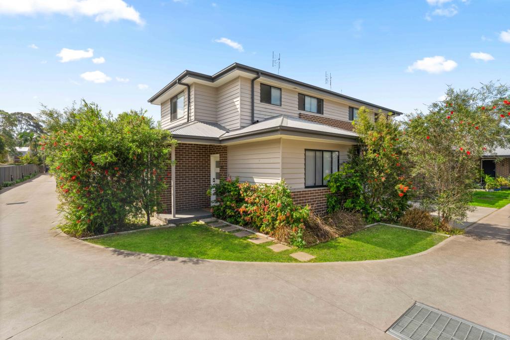 2/54A HILLCREST AVE, SOUTH NOWRA, NSW 2541