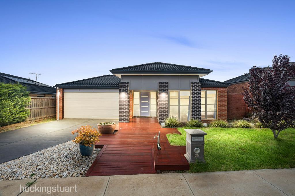 35 Gallery Ave, Melton West, VIC 3337