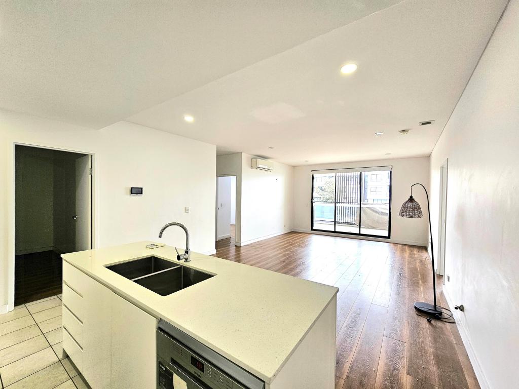 202/21 HEZLETT RD, KELLYVILLE, NSW 2155