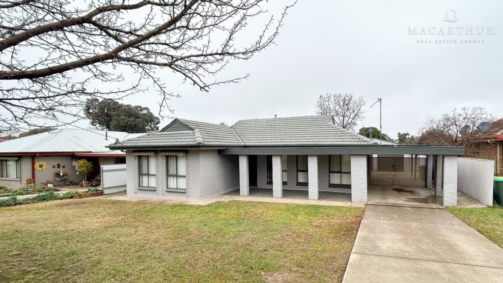 16 Walana Cres, Kooringal, NSW 2650