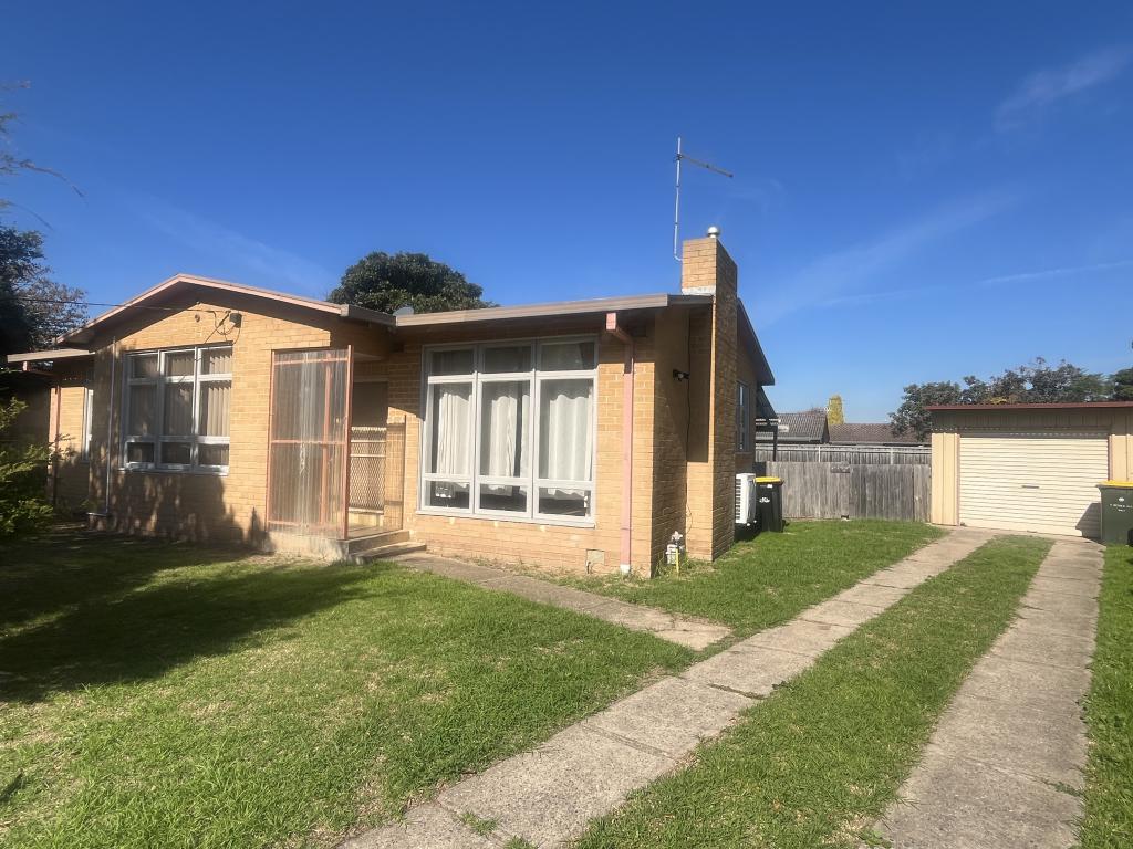 8 Bergen Cres, Sale, VIC 3850