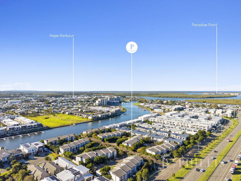 32/126 MARINA QUAYS BVD, HOPE ISLAND, QLD 4212