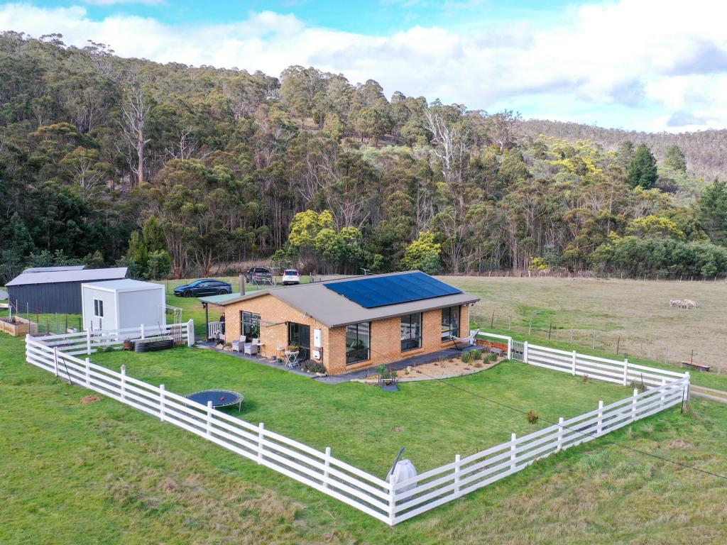 418 Ellendale Rd, Fentonbury, TAS 7140